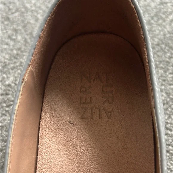 Naturalizer Gray Flats Sleek Minimalist Design - Picture 3 of 6